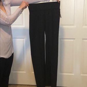 NWT size 2 gap maternity black pants